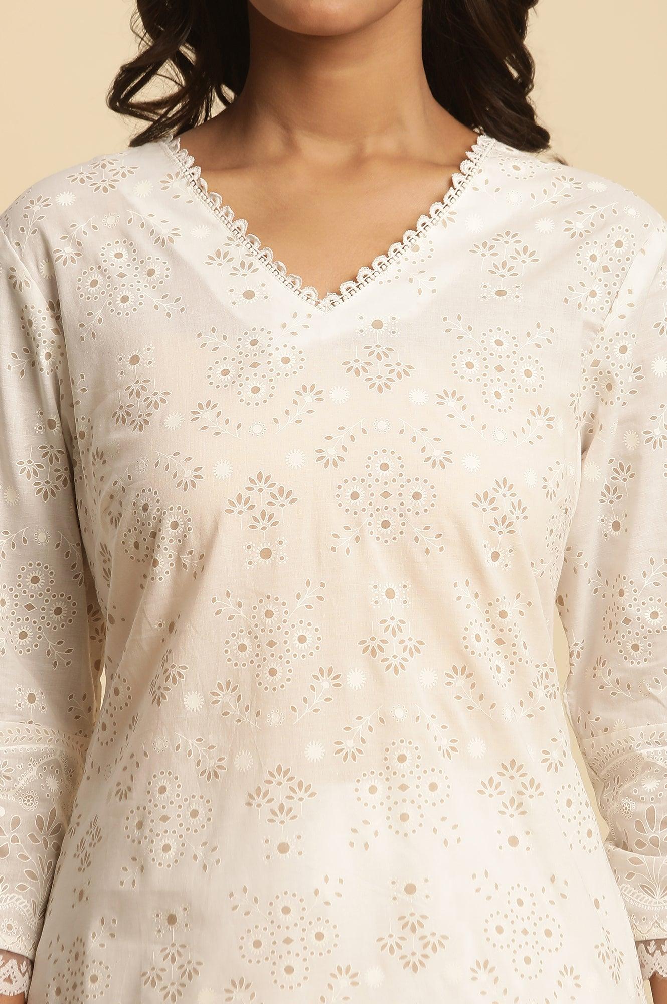 White Cotton Printed Kurta With Brasso Panel - Image 6