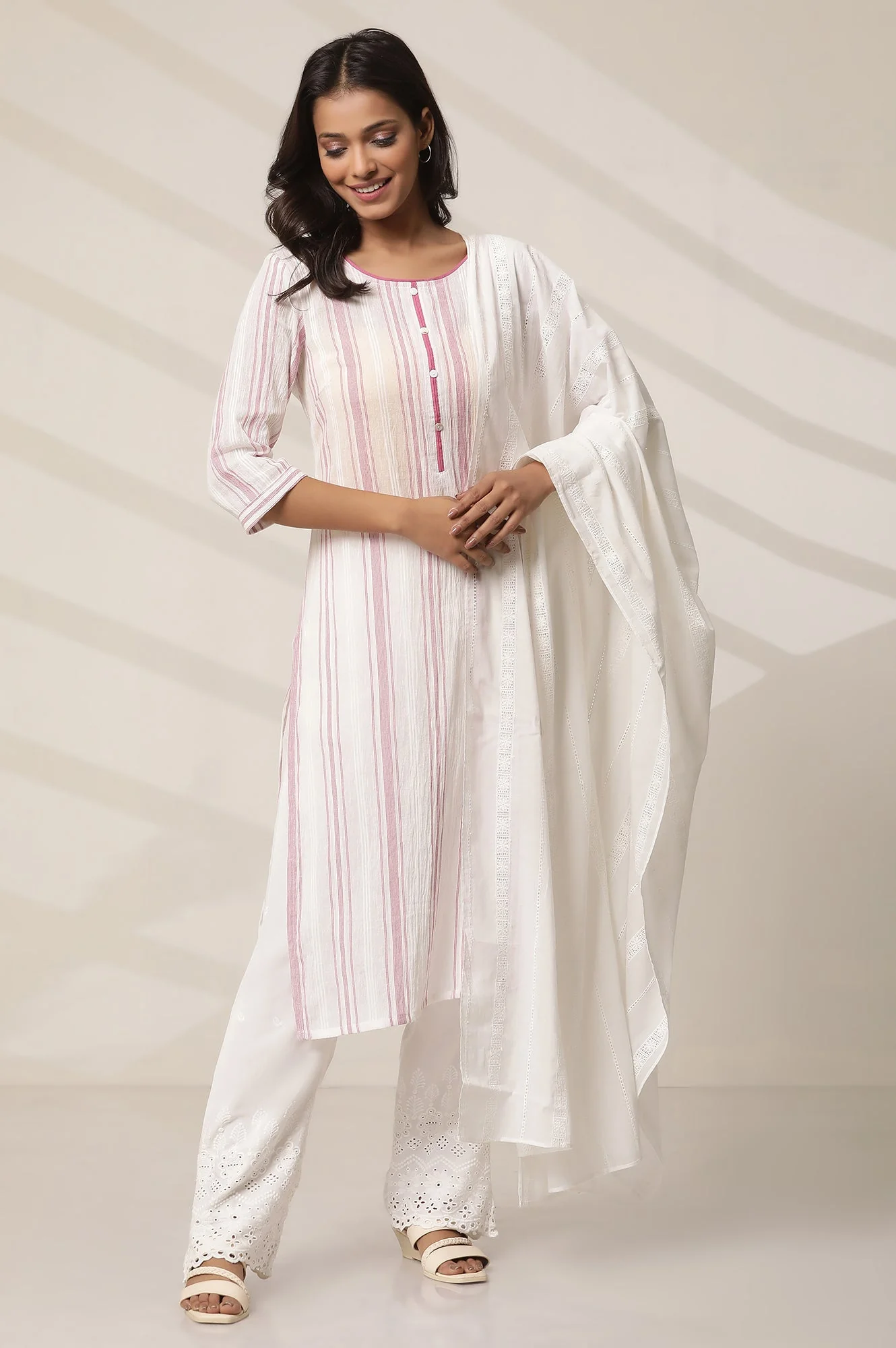 White Cotton Schiffli Floral Dupatta - Image 2