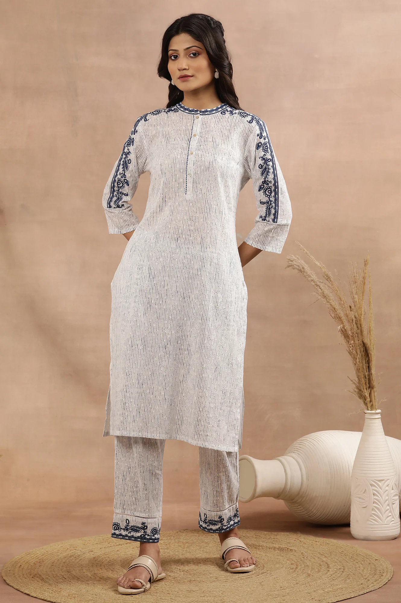 White Cotton Stripe Printed Kurta with Thread Embroidery - Image 2
