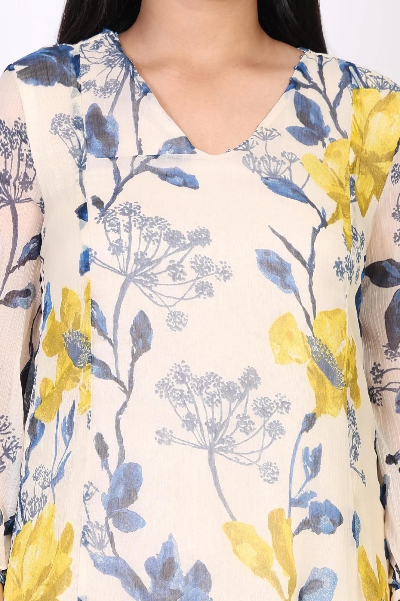 White Floral A-Line Chiffon Kurta - Image 3