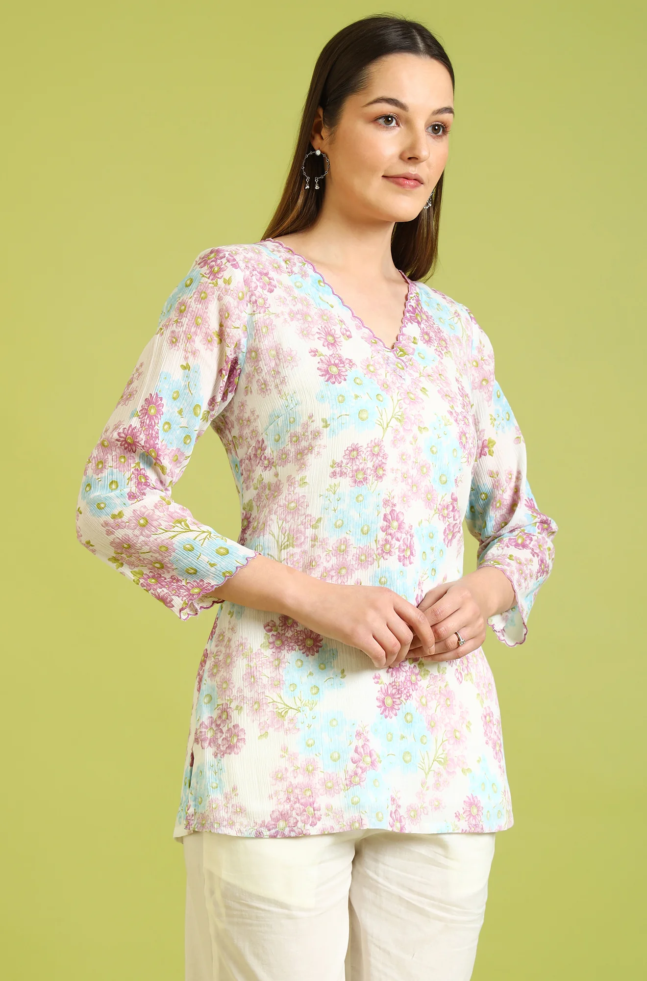 White Floral Printed Cotton Crinkle Crepe Ethnic Top - Image 7