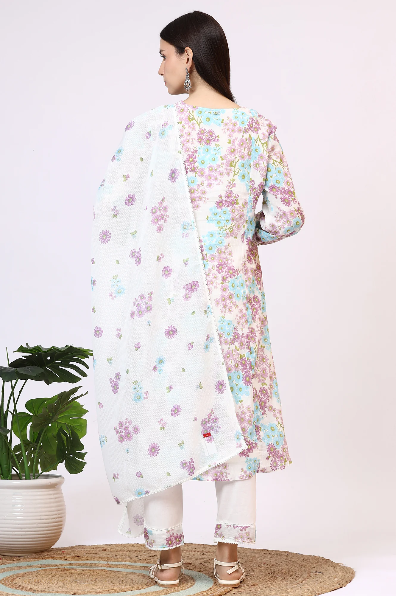White Floral Printed Crinkle Cotton Flared Kurta, Pants and Dupatta Set - Image 6