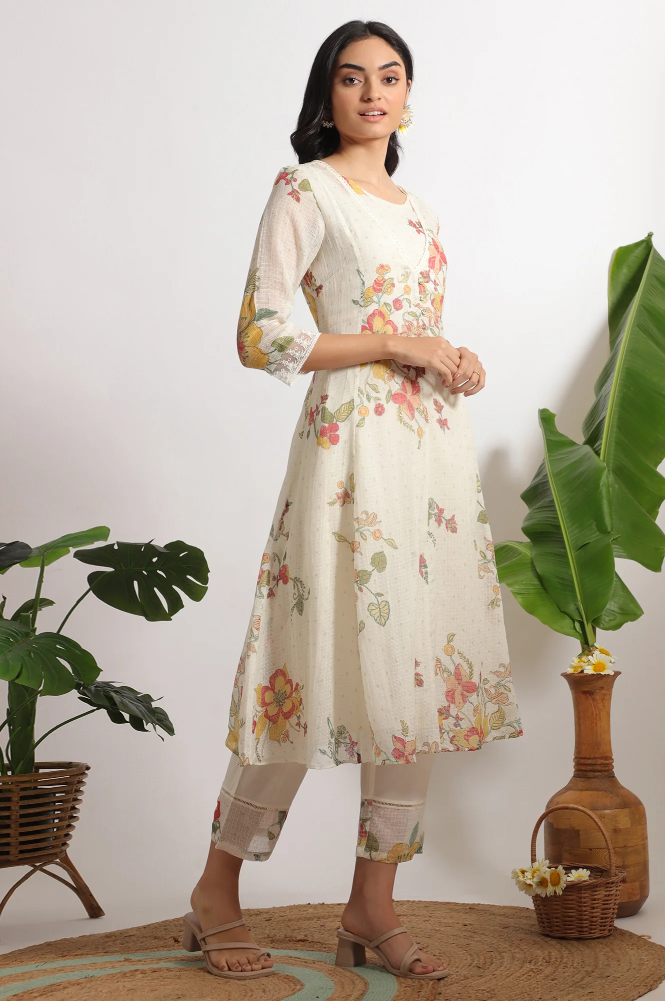 White Floral Printed Mock Layered Kota Flared Kurta and Pants Set with Dupatta - Image 7