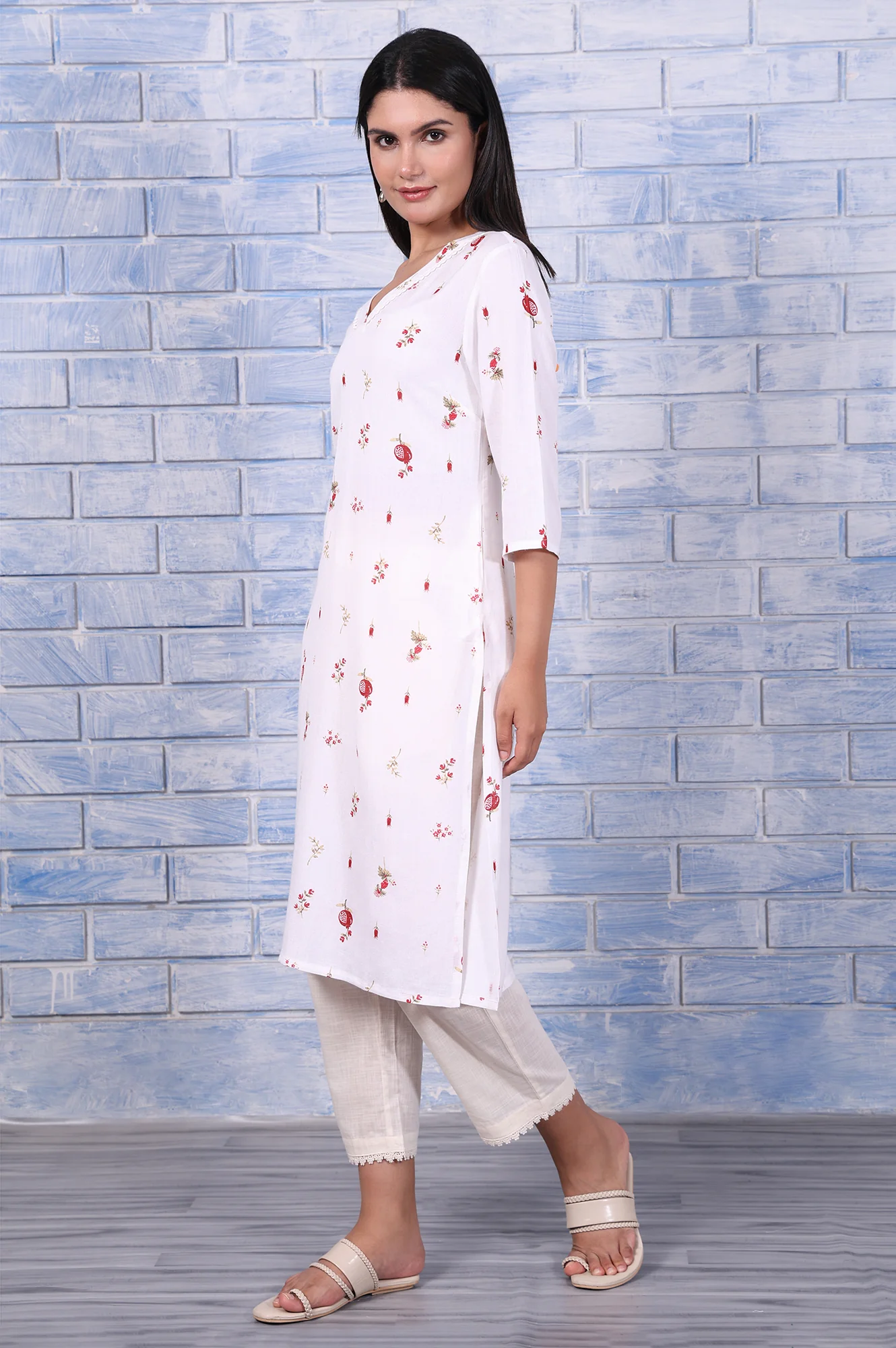 White Floral Printed Rayon Flax Straight Kurta with Lace - Image 4