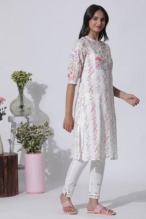 White Floral Printed Straight Cotton Kurta And Pants Set - Image 5