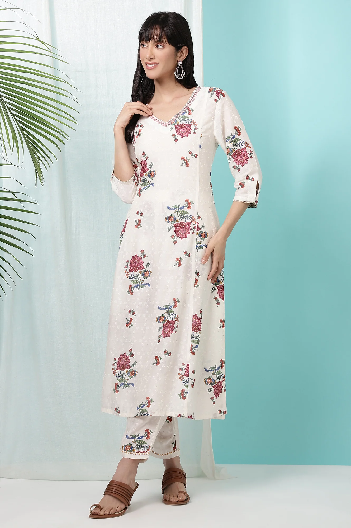 White Floral Printed Textured Dobby A-line Kurta and Pants Co-ord Set - Image 2