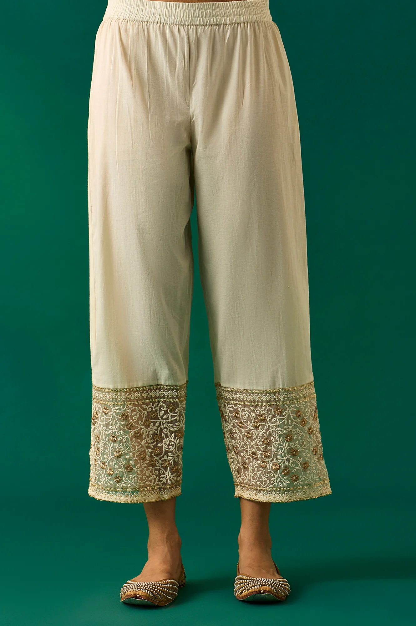 White Heavy Embroidered Anarkali Kurta, Pants and Dupatta Set - Image 7