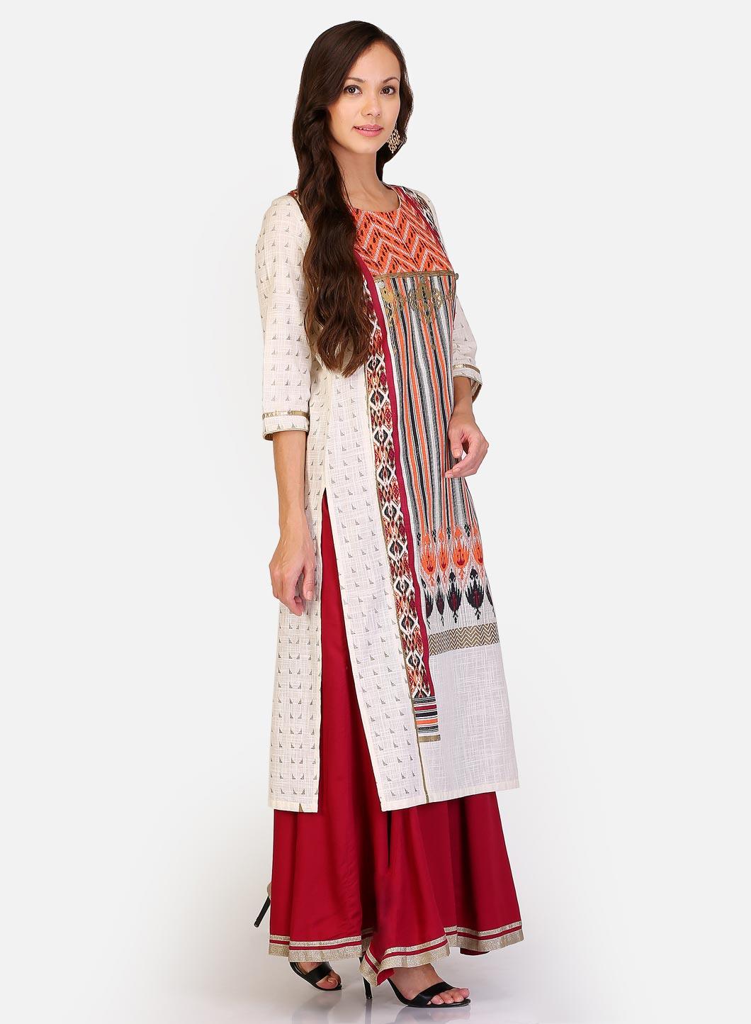 White & Maroon Round Neck Printed kurta - Image 3