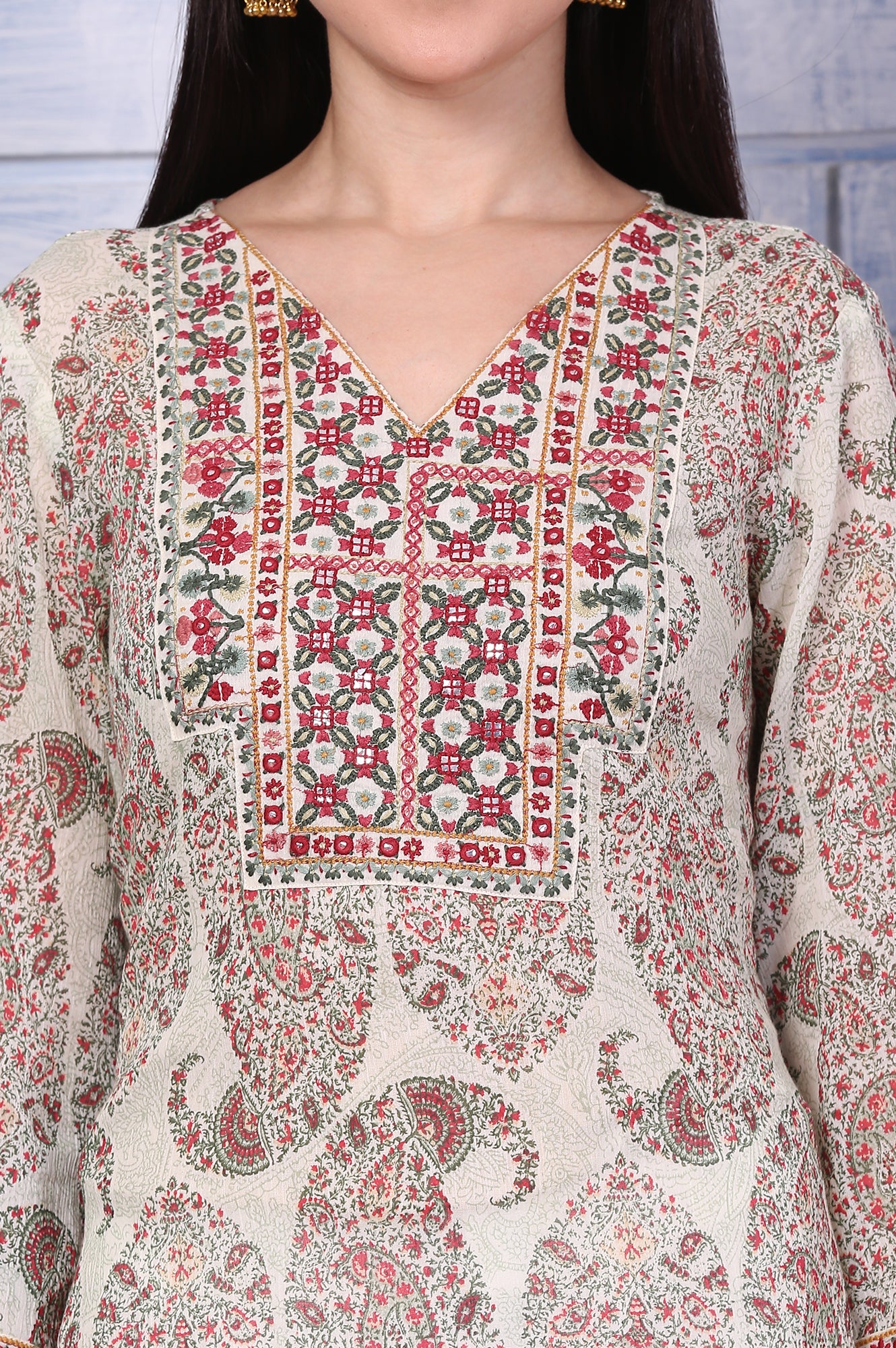 White Paisley Printed Pure Cotton Straight Kurta with Embroidered Yoke - Image 3