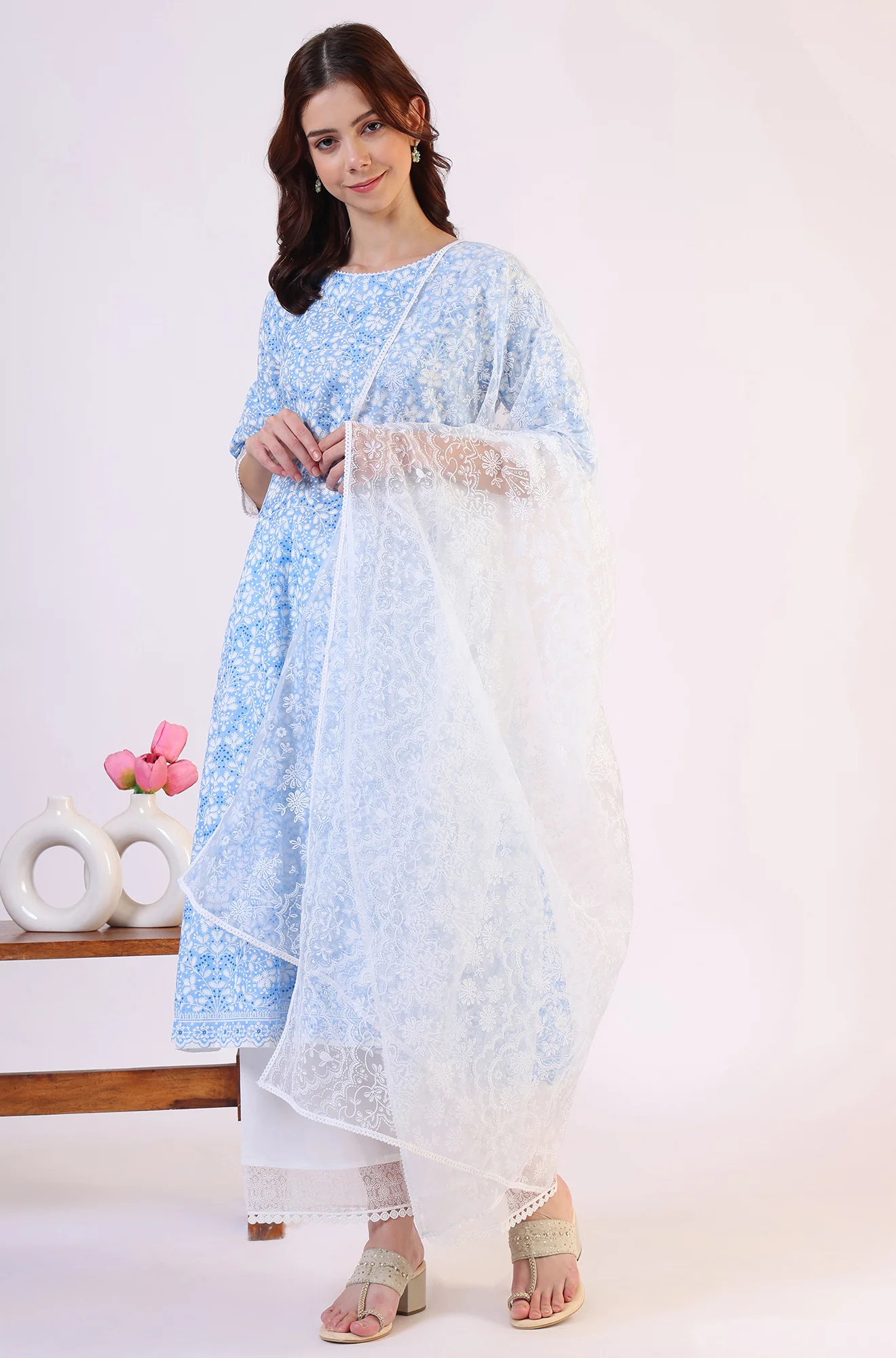 White Printed Brasso Dupatta - Image 4
