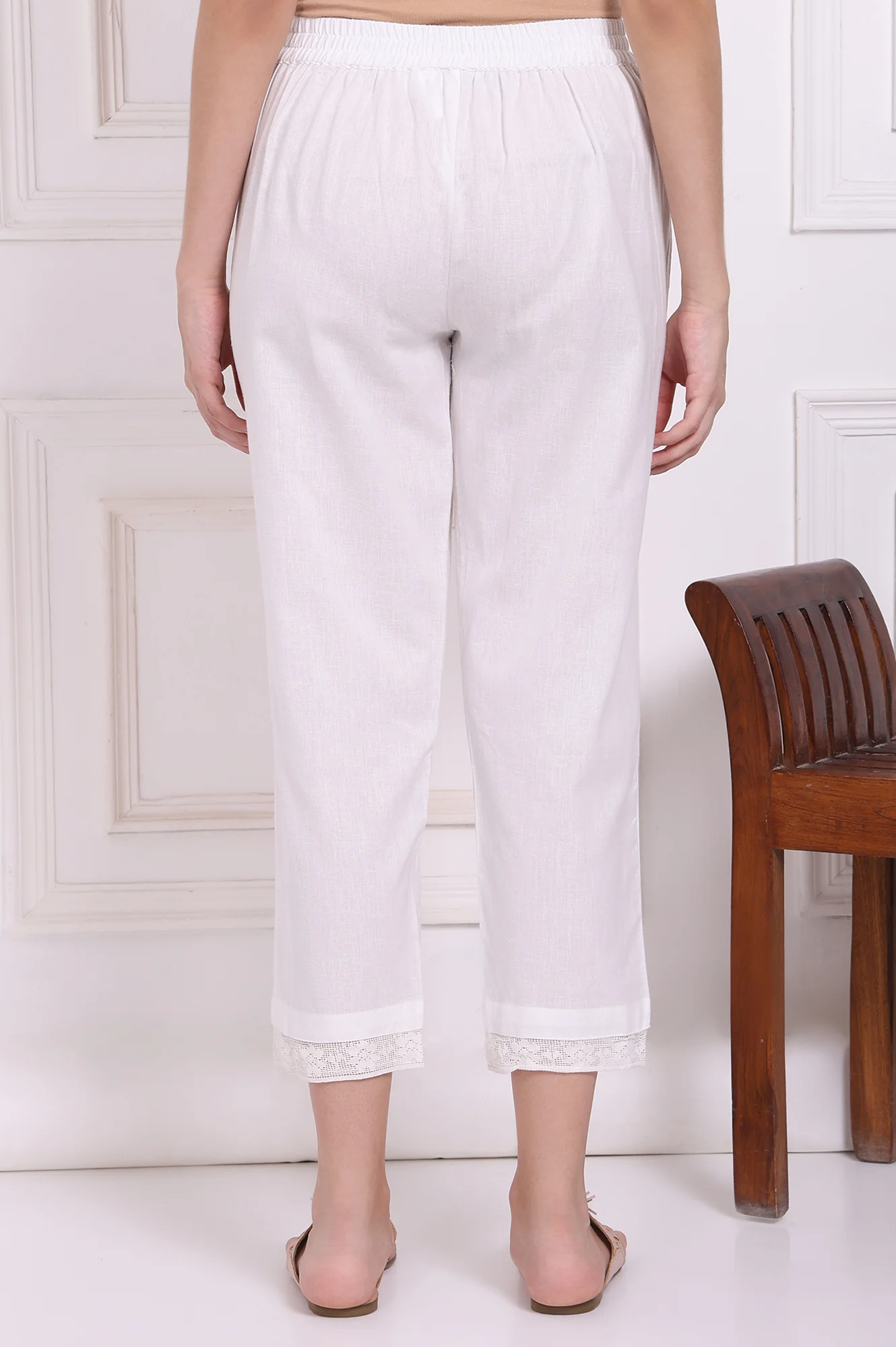 White Solid Cotton Flax Straight Pants in Mid-rise - Image 4