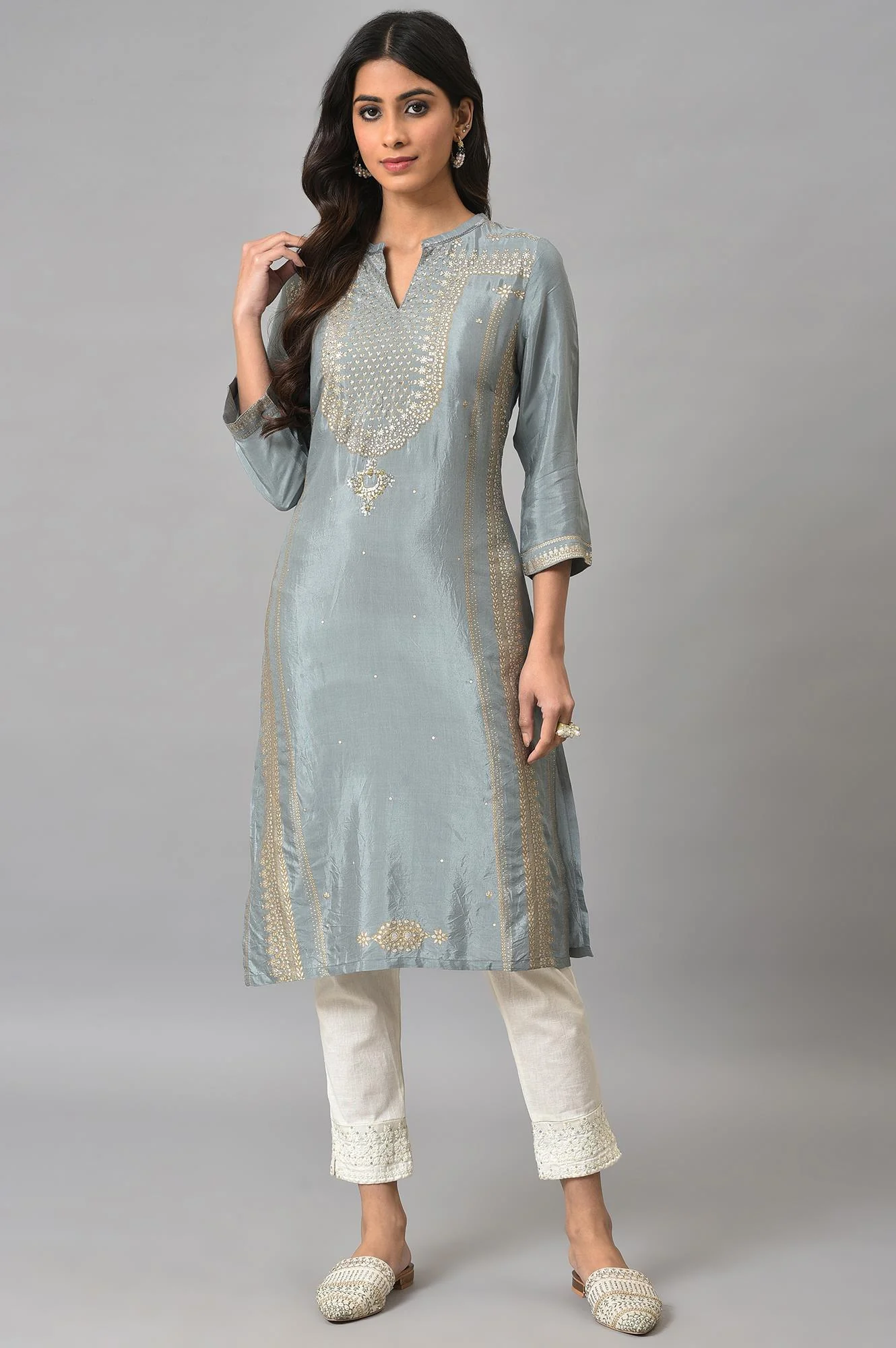 White Solid Embroidered Slim Cotton Pant - Image 5