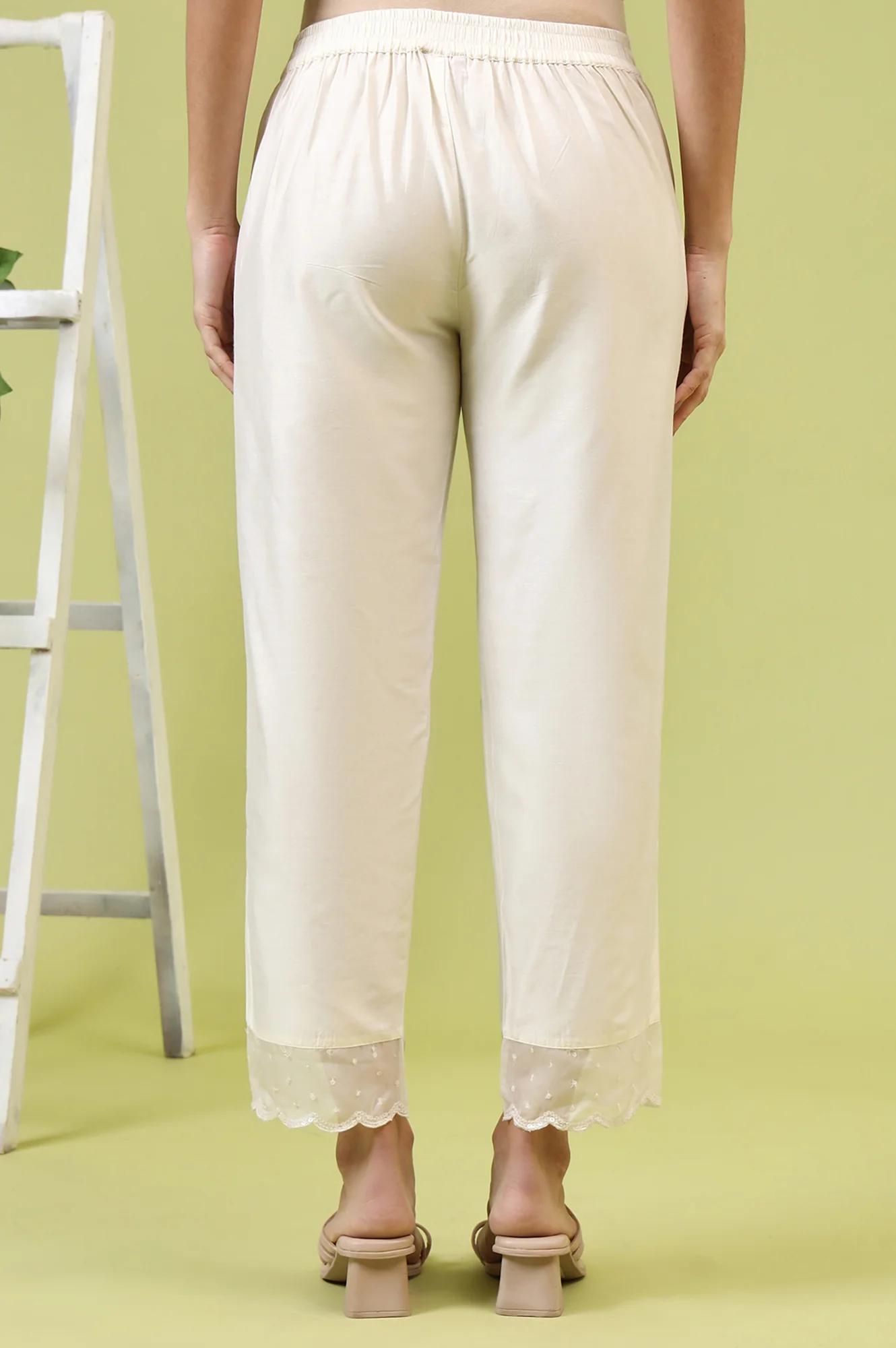 White Solid Mid-Rise Straight Pants with Embroidered Organza Scallop Hemline - Image 5