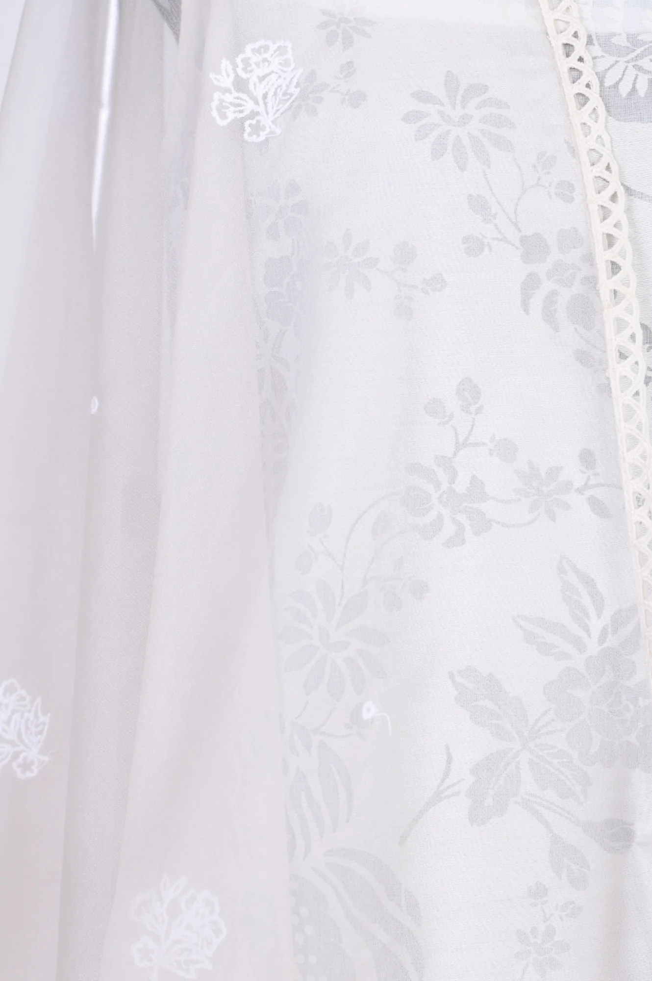 White Thread Embroidered Organza Dupatta - Image 3