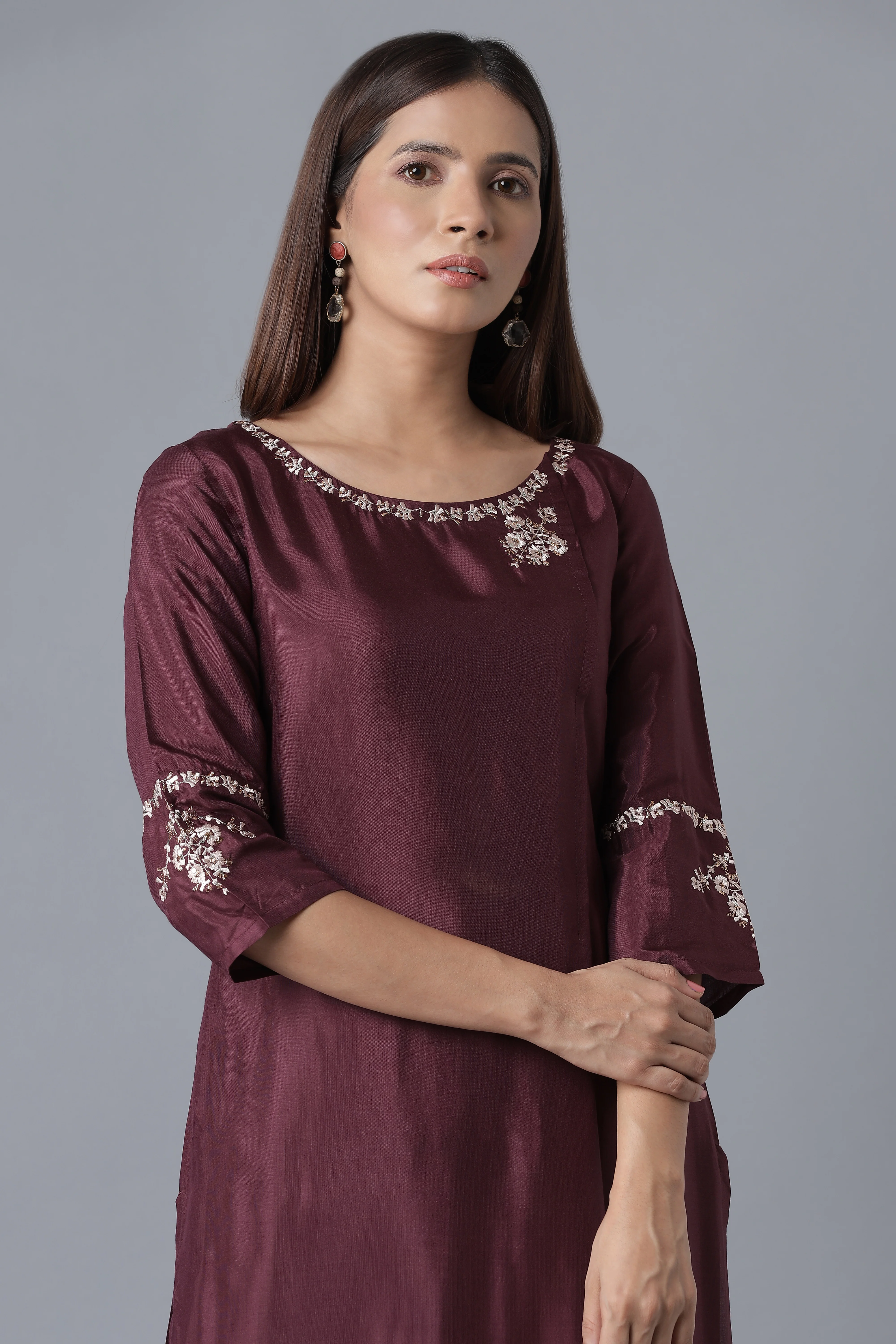 Wine Embroidered kurta - Image 5