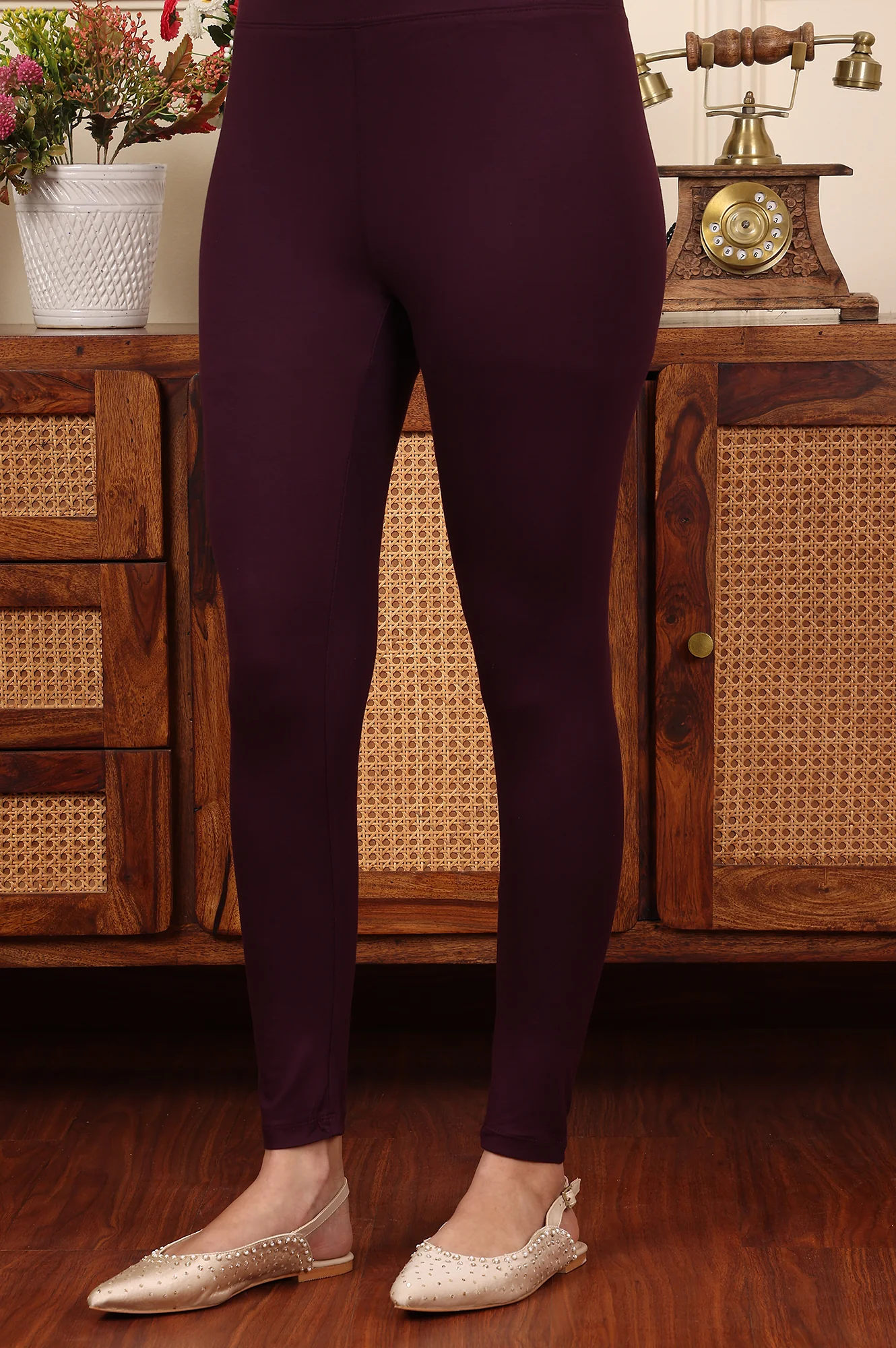 Wine Solid Viscose Lycra Tights With Elasticated Band - Image 2