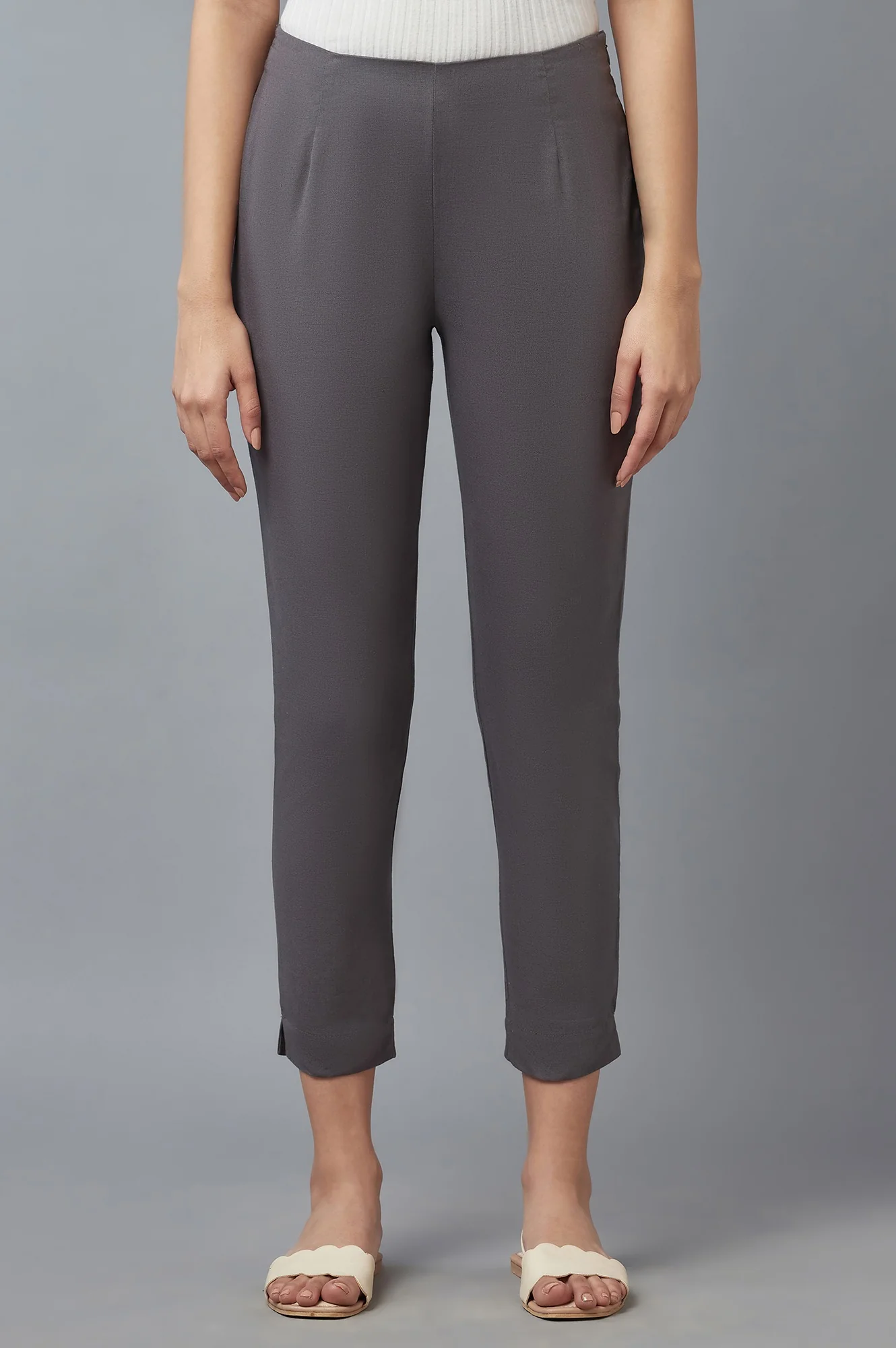 Women Grey Slim Pants