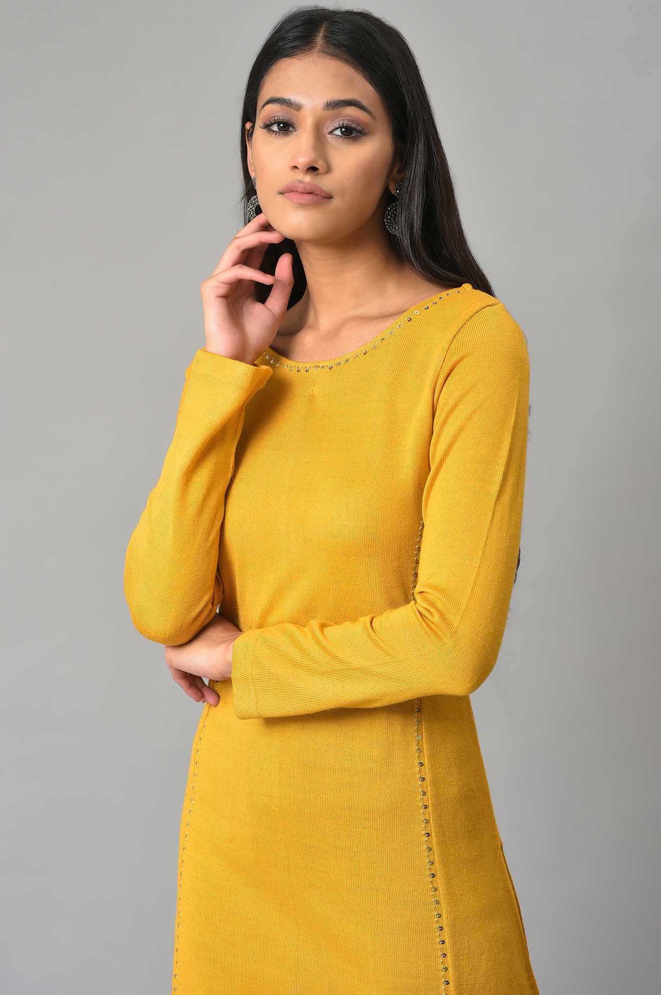 Yellow A-Line Embroidered Winter kurta - Image 5
