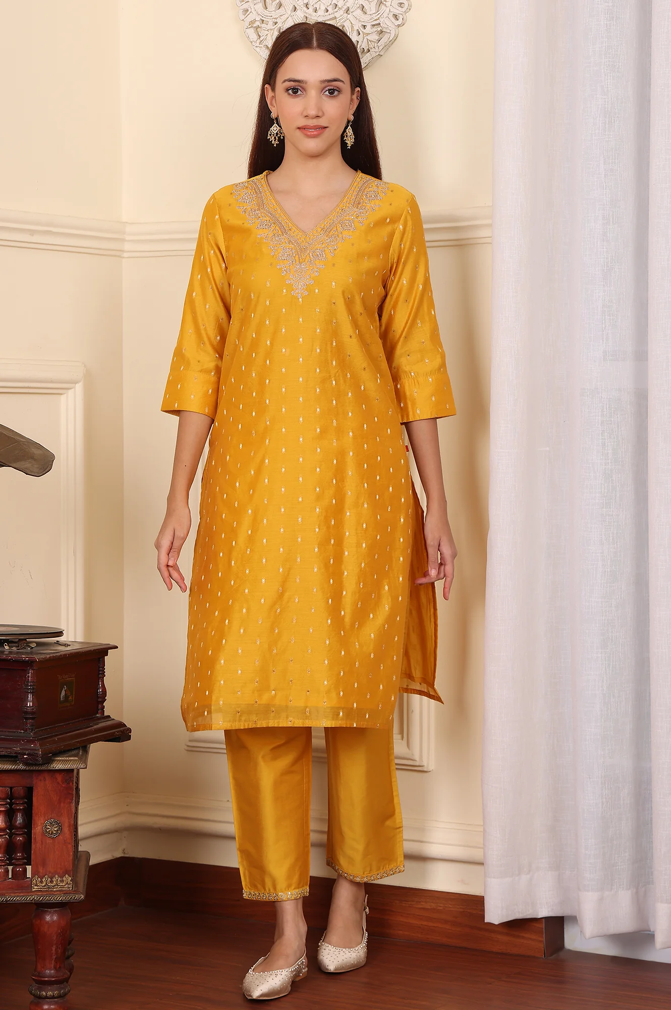 Yellow Dori Embroidered Chanderi Straight Kurta - Image 2