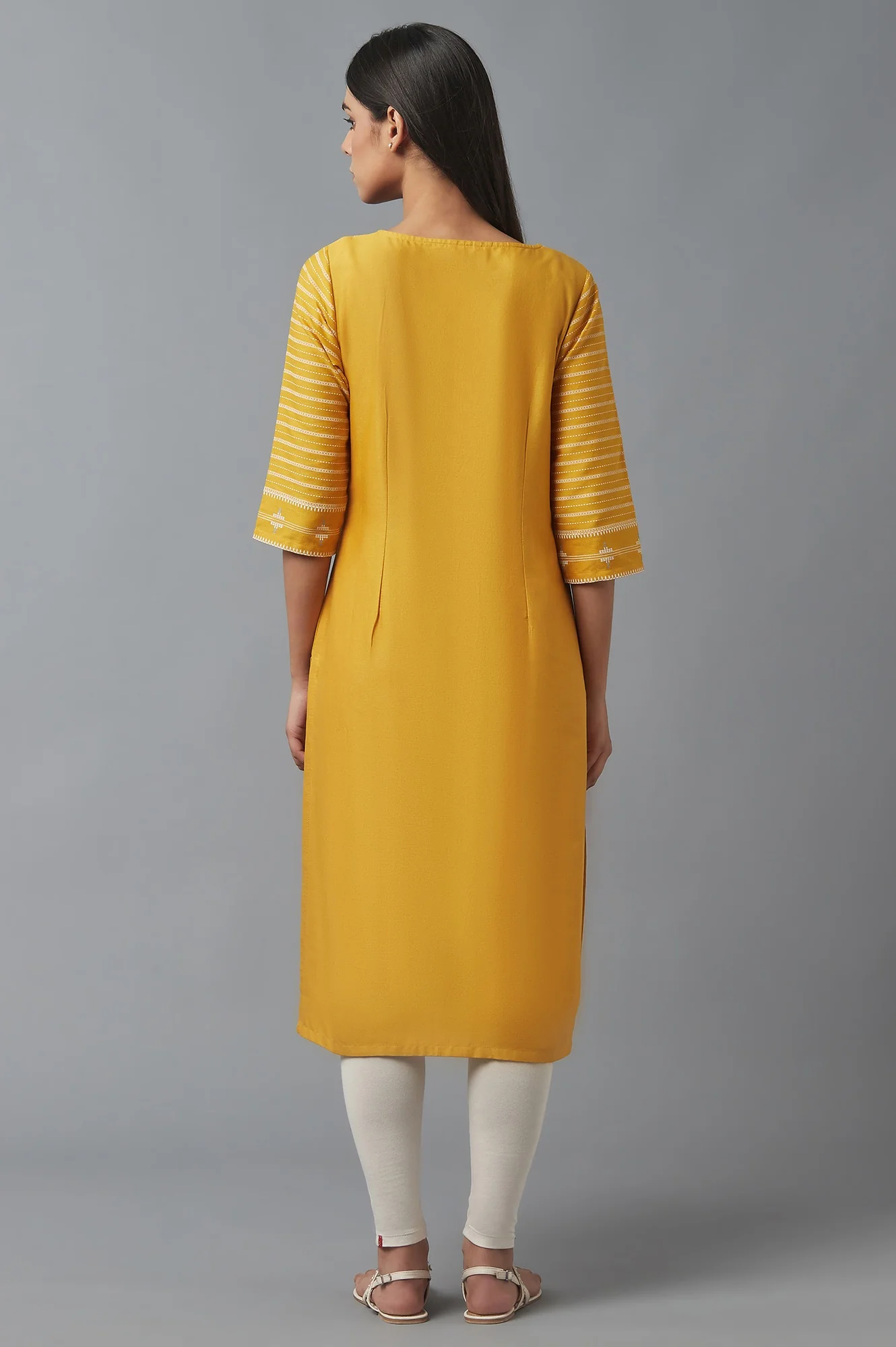 Yellow Embroidered kurta - Image 2