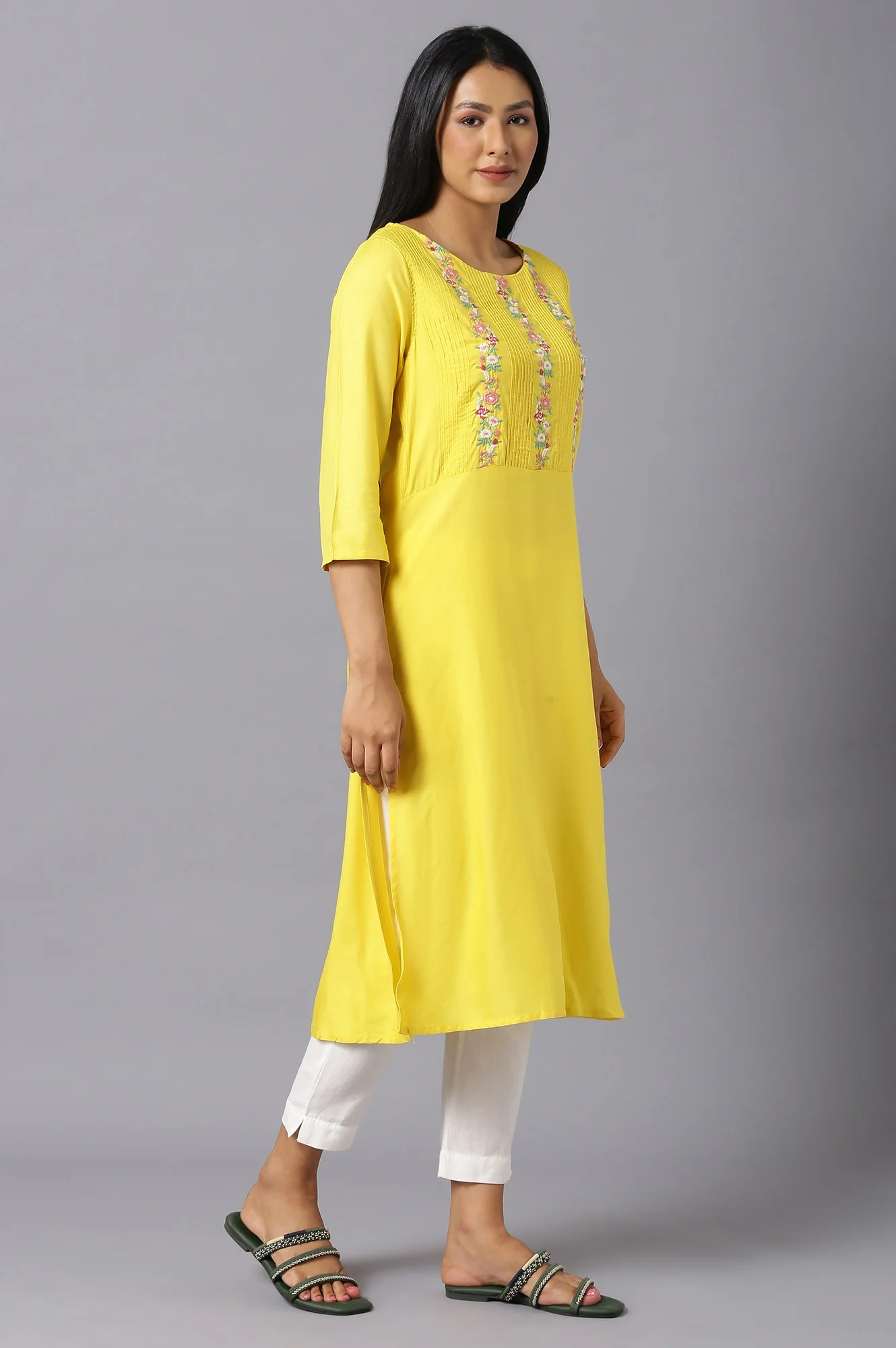 Yellow Embroidered Kurta with Lace Trimming - Image 4