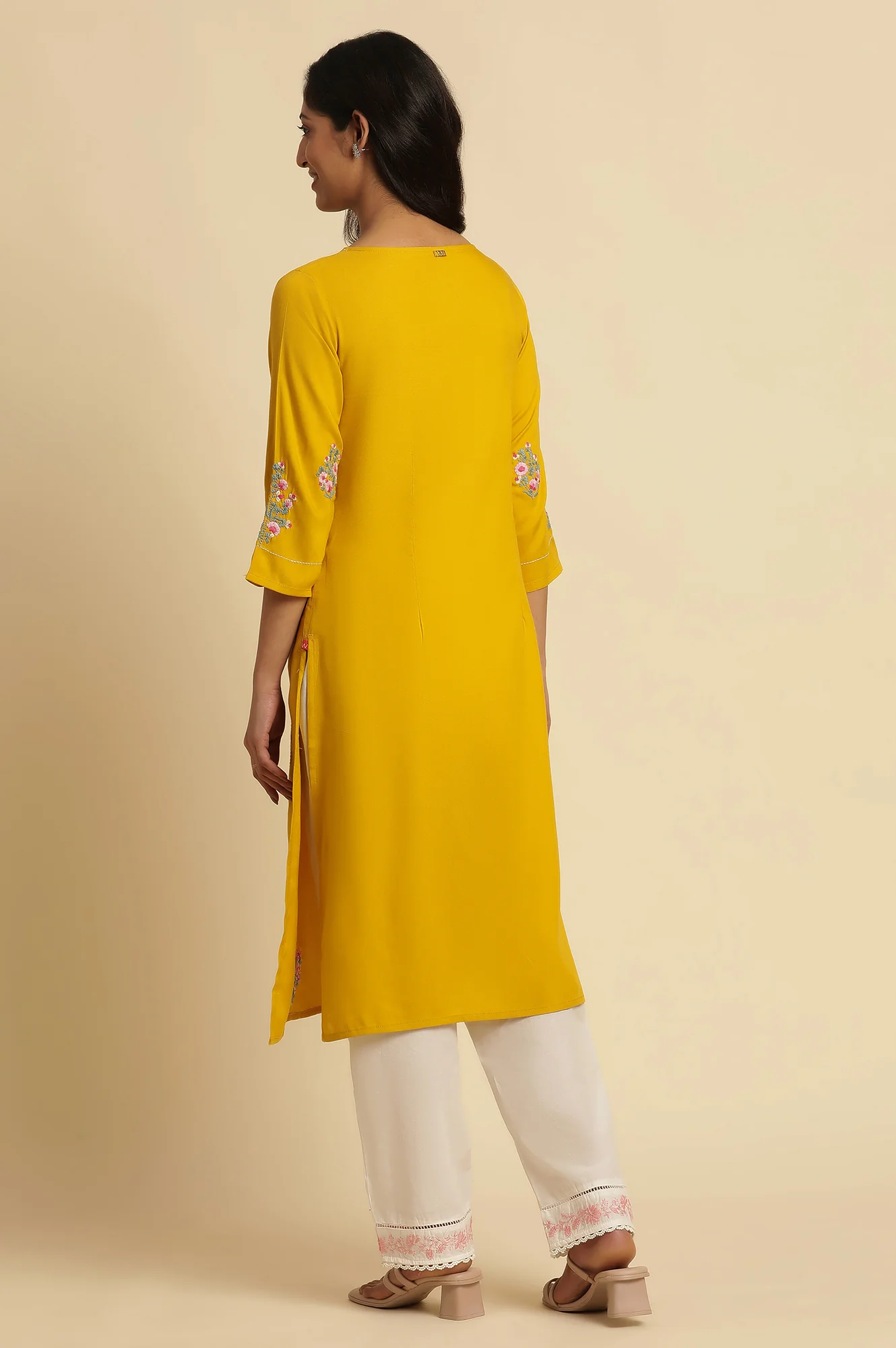 Yellow Floral Embroidered Straight Kurta - Image 4