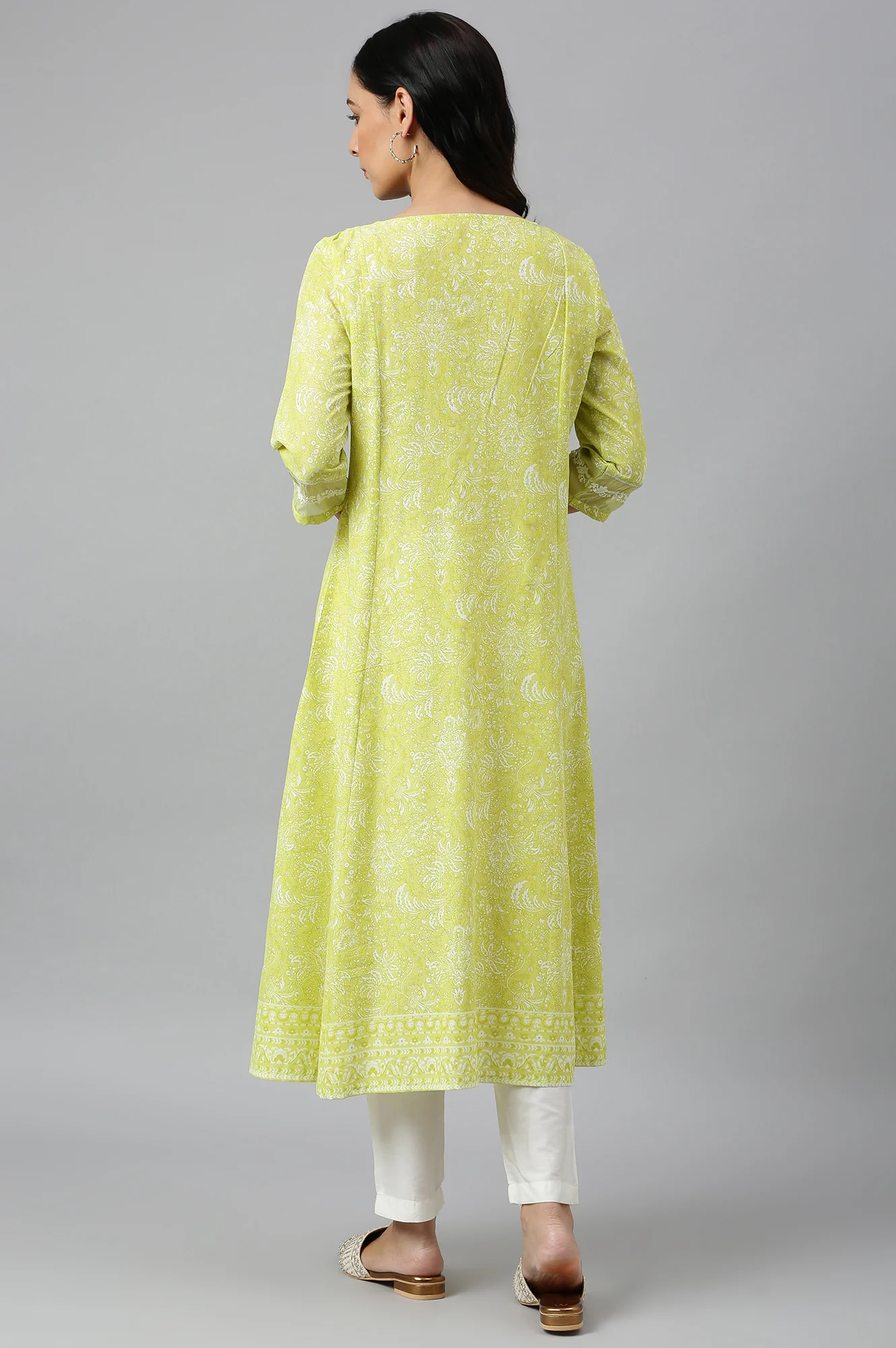 Yellow Floral Printed Pure Cotton A-Line Kurta - Image 5