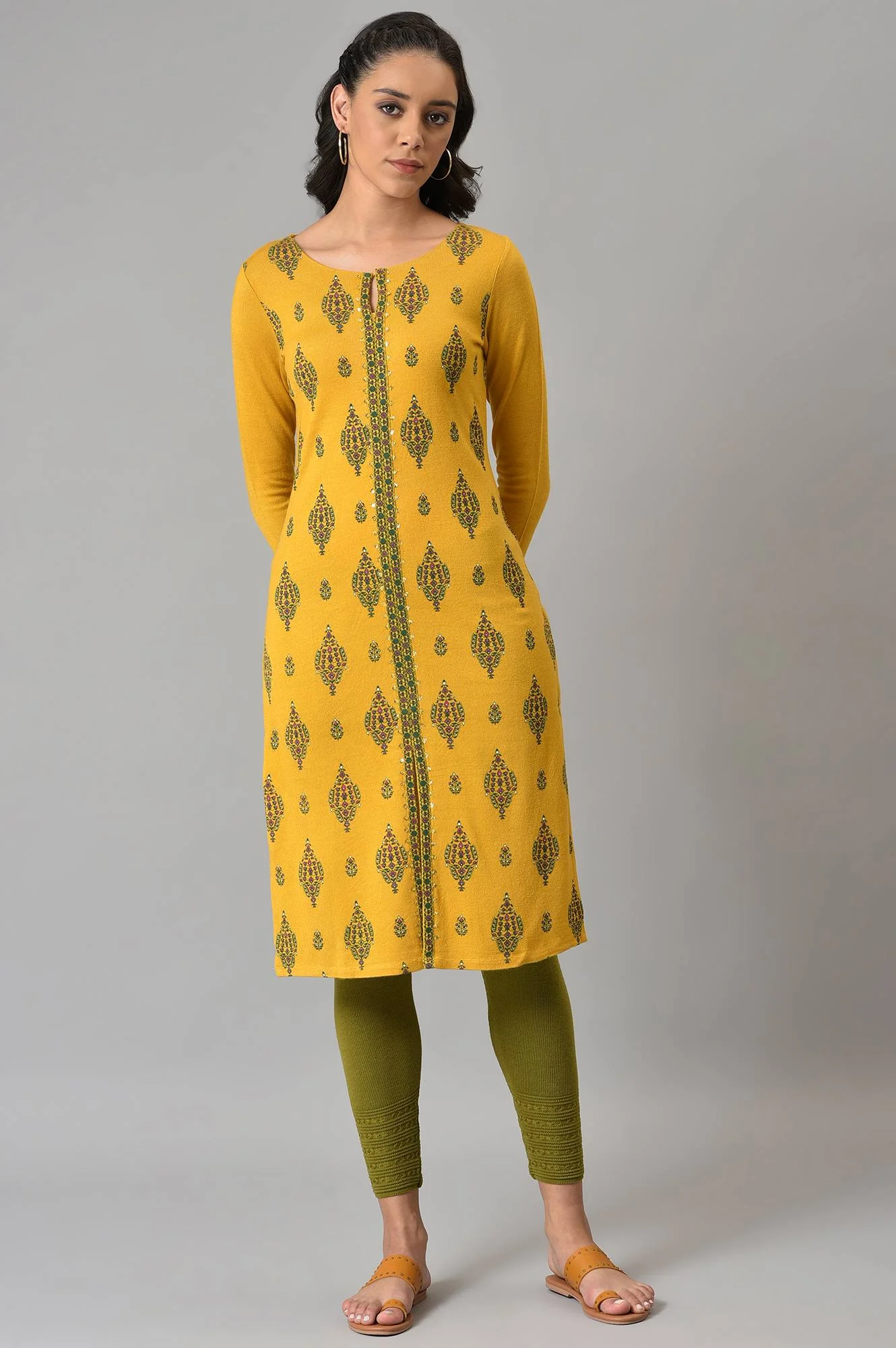 Yellow Floral Printed Winter kurta - Image 5