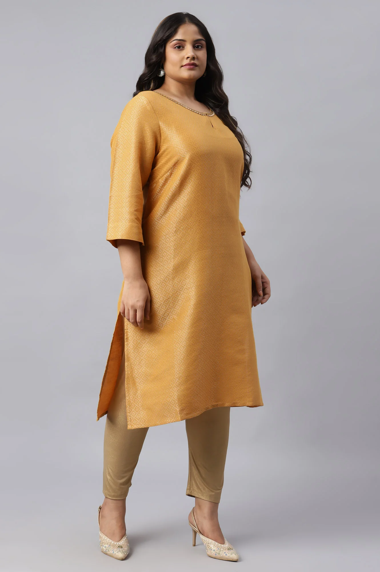 Yellow Geometric Print Dobby Plus Size kurta - Image 4