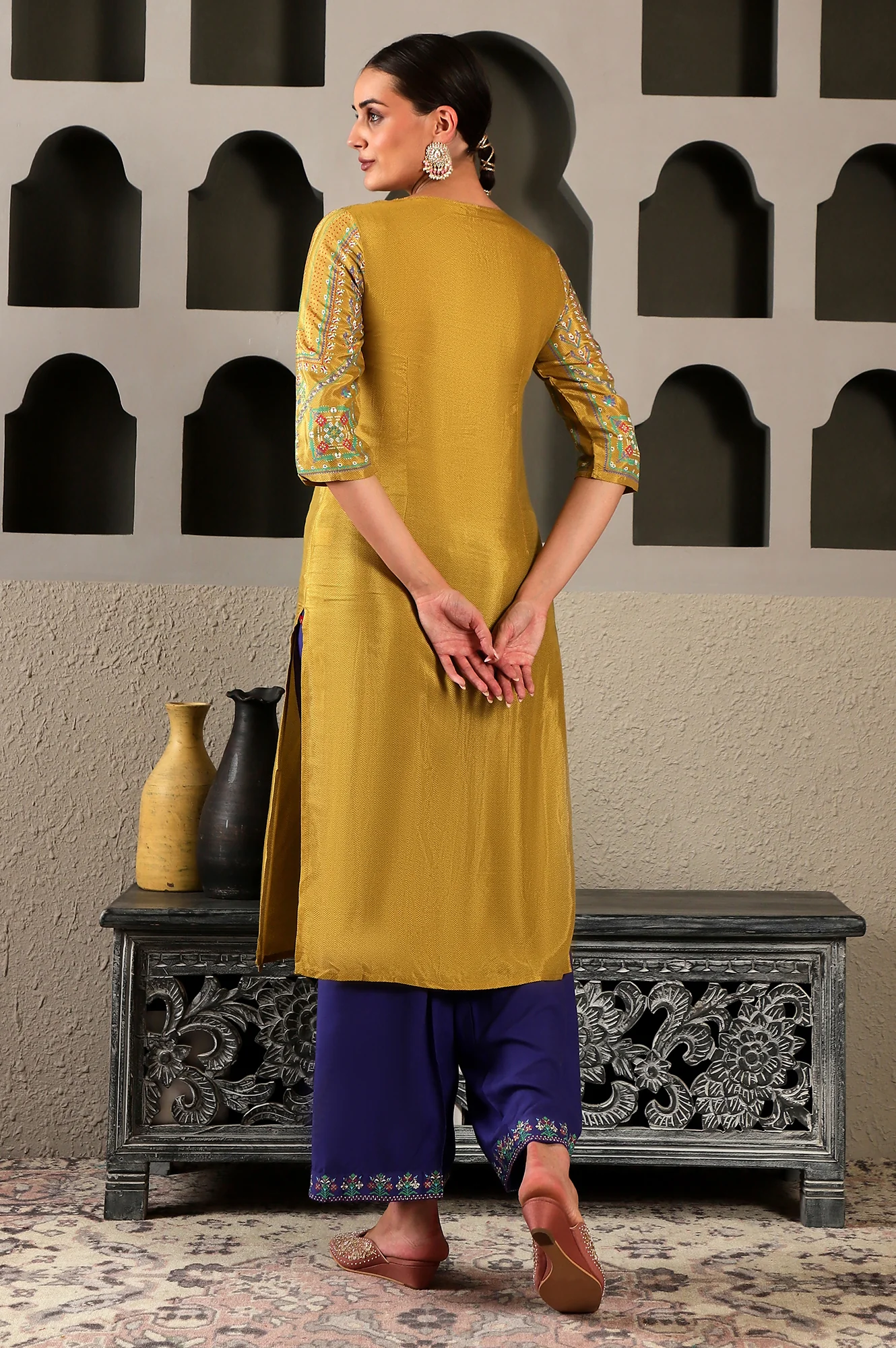 Yellow Geometric Printed Shantung Straight Kurta with Embroidered Yoke - Image 5