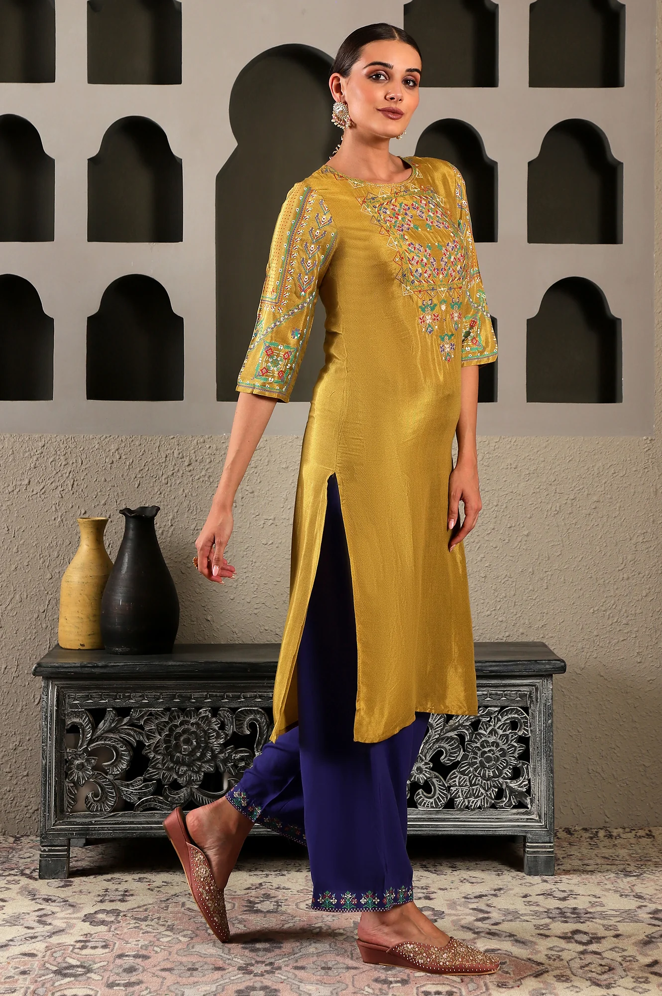 Yellow Geometric Printed Shantung Straight Kurta with Embroidered Yoke - Image 6