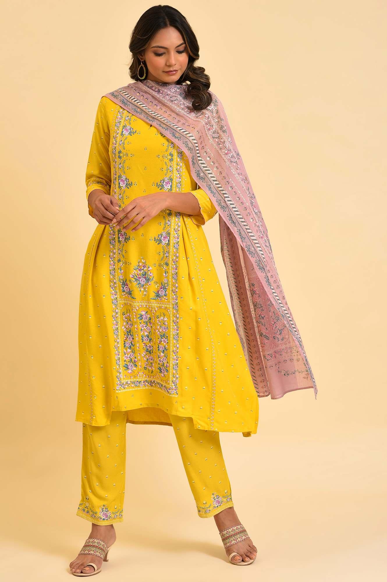 Yellow Glitter Printed A-Line kurta - Image 7