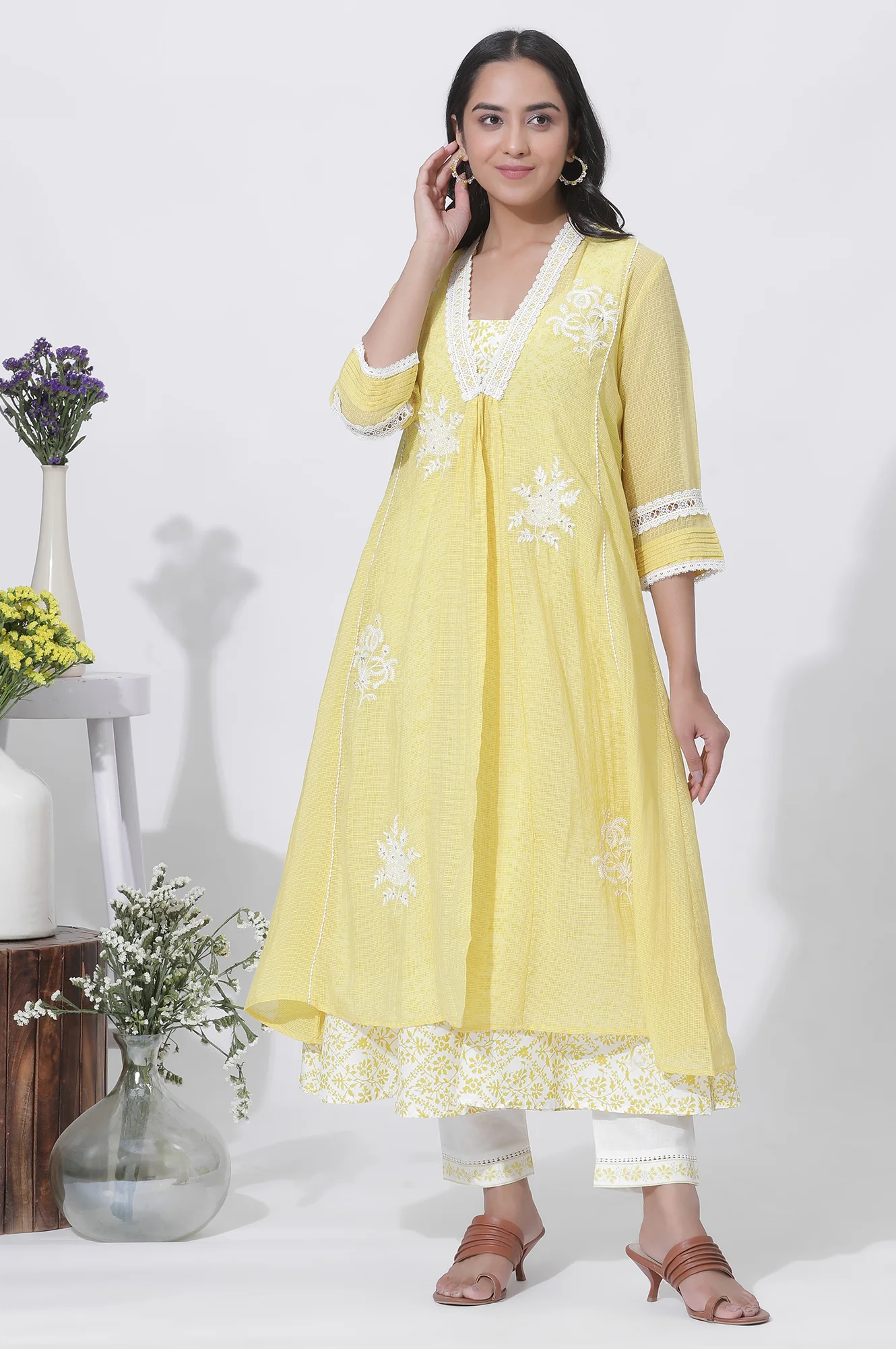 Yellow Kota Embroidered Gilet, Printed Kurta And Pants Set - Image 2