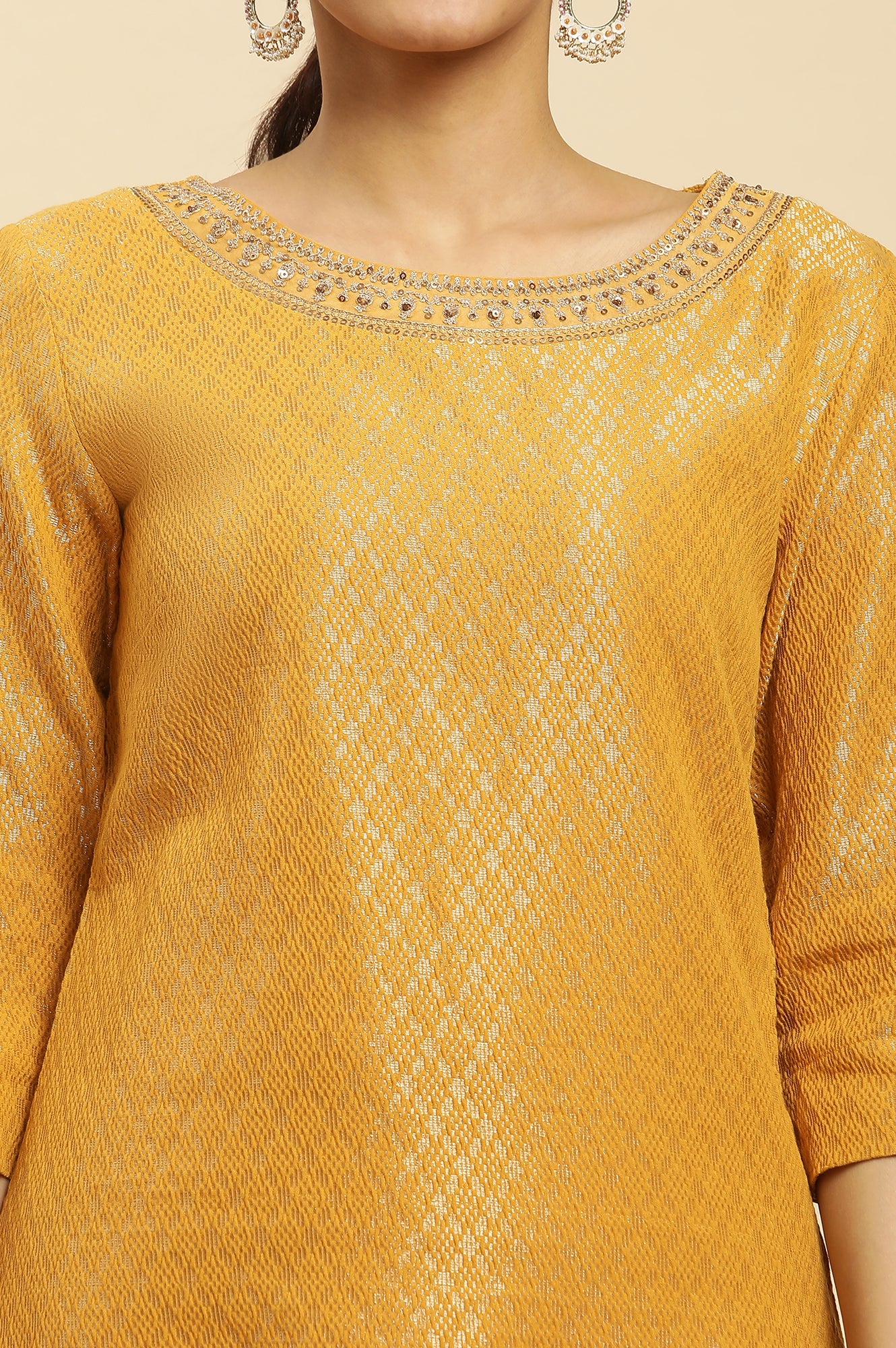 Yellow Solid Sequined Straight Cotton Kurta - Image 6