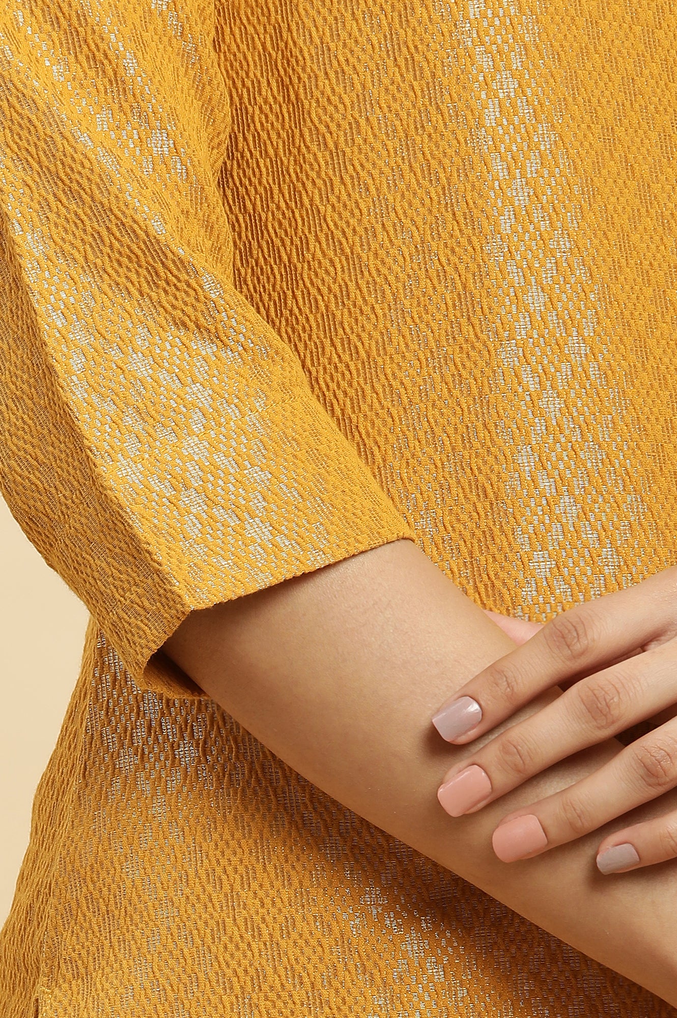 Yellow Solid Sequined Straight Cotton Kurta - Image 7